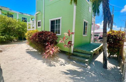 Caye Caulker Apartment | Rauls Apartments