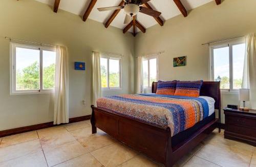 Placencia Villa | Modern Home with Private Plunge Pool in Placencia