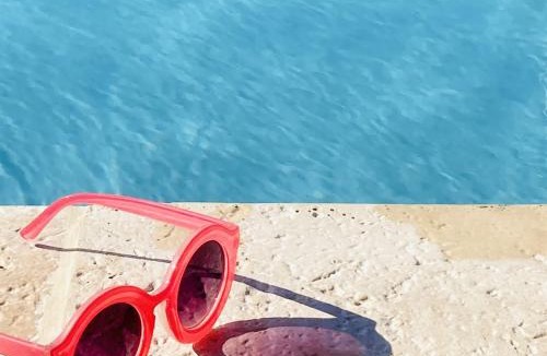 Placencia Apartment | Tropical 1BR Suite with Pool Access - Flying Pig