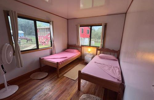 Middlesex Bed & Breakfast | Mountain View Ranch