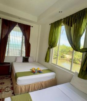 Belize City Apartment | See Belize WATERSIDE Sea View Family Apt for 6 with Kitchen, Balcony, Infinity POOL & Overwater Deck, 2nd Floor