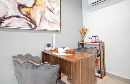 Belama Phase 2 Hotel | Best Western Plus Belize Biltmore Plaza