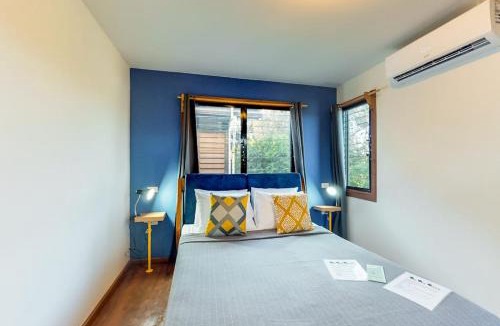 Surfside Apartment | Black Orchid Cabaña at Inn The Trees -Gold Standard Certified