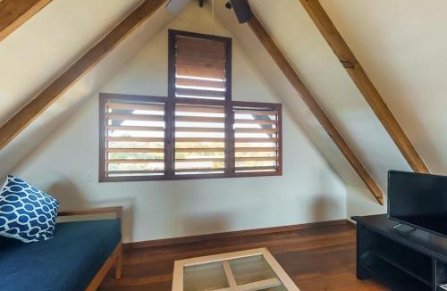 Surfside Apartment | Black Orchid Cabaña at Inn The Trees -Gold Standard Certified