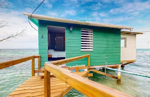 Sittee Point Apartment | Cabin 2 - The Wanderer