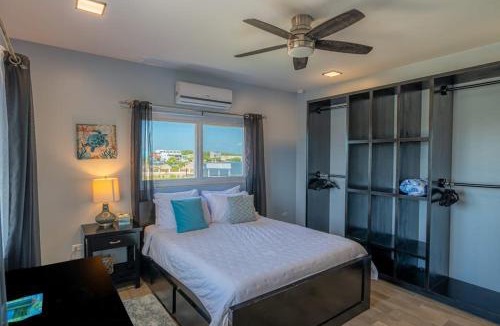 Boca Ciega Apartment | 2nd Floor House