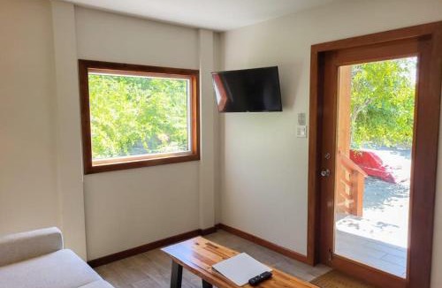 Caye Caulker House | Cottage 5 at Island Pearl Gold Standard Certified