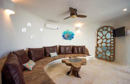 Cocoplum Villa | Ocean Villa at Swan Villas Gold Standard Certified