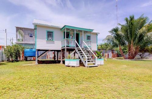 Caye Caulker Apartment | DV #1 at DV Cabanas - Gold Standard Certified