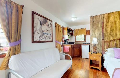 Hopkins Apartment | Purple Crown Fairy Cabana at Latitude Adjustment -Gold Standard Certified