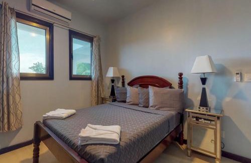 San Pedro House | Oceanfront condo with amazing water views partial AC WiFi & pool