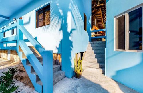 Caye Caulker Apartment | Island Paradise Suite with WiFi Partial AC & Pool Rooftop Patio & BBQ Area