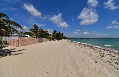 Placencia House | Tri Tan Beach Cabanas
