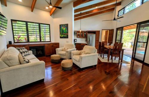 Blancaneau Villa | Elevated Off Grid Villa Private Pool waterfall
