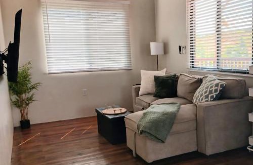 Armenia House | Modern Toucan Farmhouse - Belmopan Escape