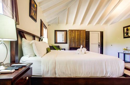 Placencia Hotel | Mariposa Belize Beach Resort