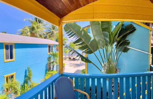 Caye Caulker Hotel | Colinda Cabanas