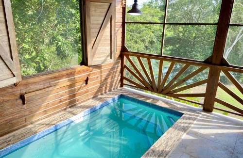 Teakettle Village Cabin | Dream Valley Belize