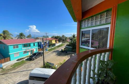 Dangriga Hotel | Chaleanor Hotel