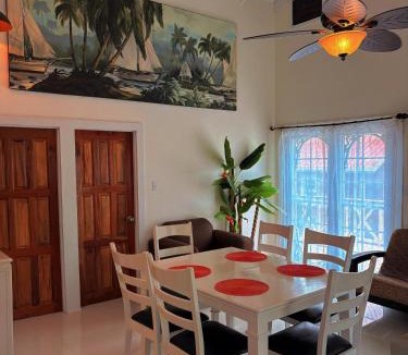 Caye Caulker House | Caye Caulker Boutique Guesthouse 1