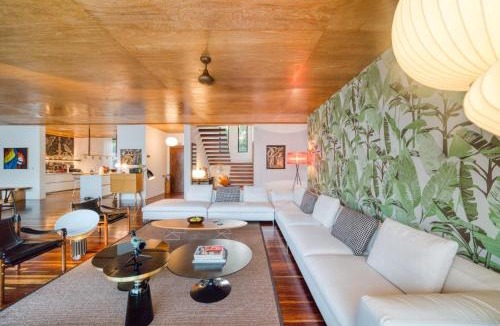 Placencia Villa | The Beach House - Upscale 5-bed Beachfront Villa w pool pier ocean views