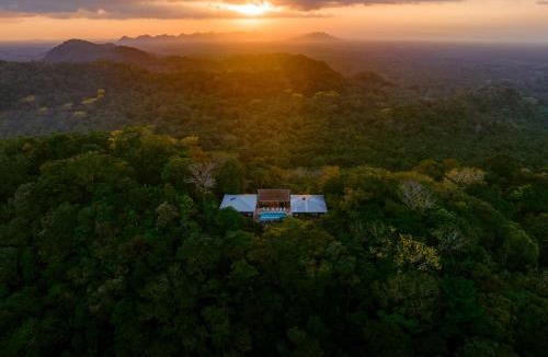 Punta Gorda Cabin | Copal Tree Lodge a Muy'Ono Resort