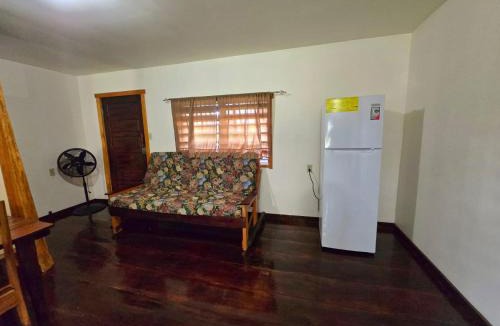 Hopkins Apartment | The Tranquil Ranch House at Freshwater Creek Cabanas