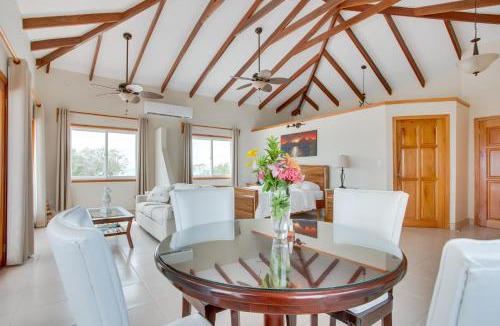 Coco Plum Cay Resort | Coco Plum All Inclusive Resort