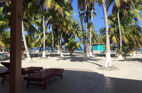 South Water Caye Resort | Blue Marlin Beach Resort