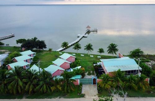 Corozal Resort | Tilt-Ta-Dock Resort Belize