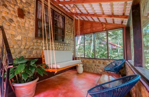 Negroman Cabin | Sweet Songs Jungle Lodge