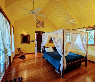 San Ignacio Villa | Villa Divina at Framadani estate - Jungle villa with a pool
