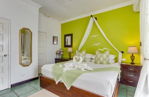 Belize City Bed & Breakfast | Villa Boscardi
