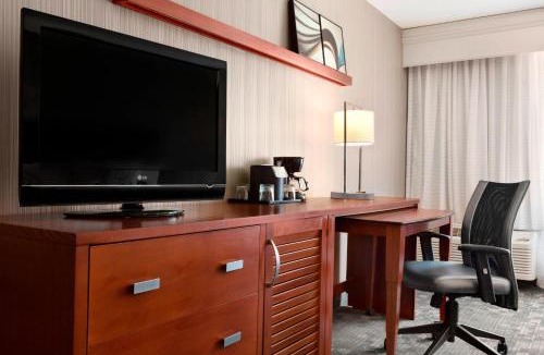 Springfield Hotel | Courtyard by Marriott Springfield