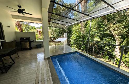 Cristo Rey Villa | The Twins Pool Villas