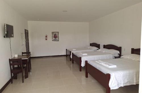 Armenia Hotel | Day And Night Hotel Belmopan