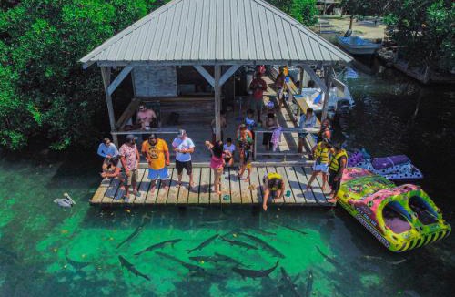 Caye Caulker Apartment | Hidden Treasure Vacation Home Bay Blue Suite 2