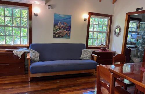 Caye Caulker House | Sea Garden Cottage