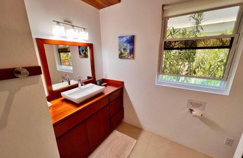 Caye Caulker House | VeLento Partial Ocean View #8
