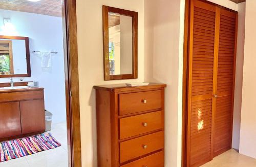 Caye Caulker House | Palmetto Garden Cottage