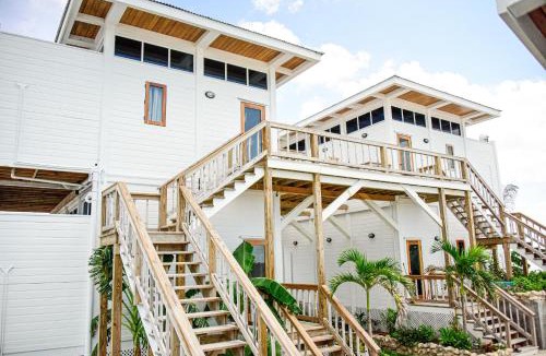 San Pedro Hotel | Aruna Resort & Villas