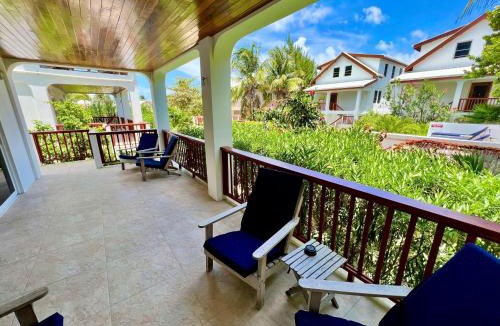 Caye Caulker House | VeLento Partial Ocean View #6