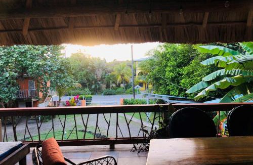Placencia Hotel | Coral Cove Inn