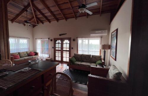 Gales Point Villa | Last Frontiers