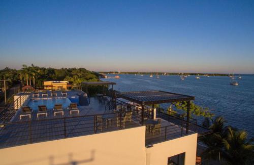 Placencia Apartment | Sunset Gecko - Beachfront Condo Complex In Placencia Village