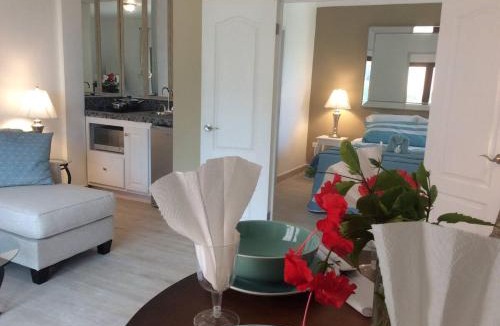Caye Caulker Apartment | Beach Side Condos Caye Caulker by CCVH