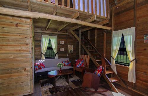 Santa Elena House | Pilgrims Paradise Cabin 2