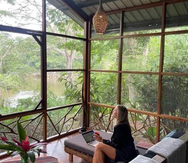 San Ignacio House | Alma Del Rio Eco-Comfort on the water