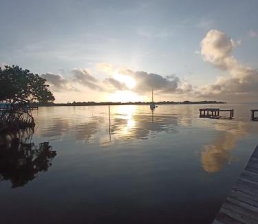 Placencia Hotel | The Sea Glass Inn