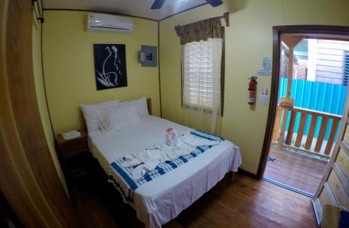 Caye Caulker House | Chila's Accommodations